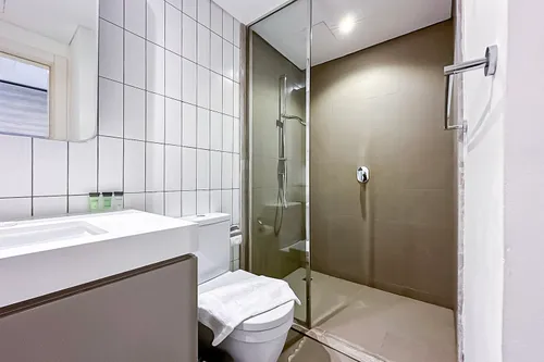  Apartment in Eaton Place