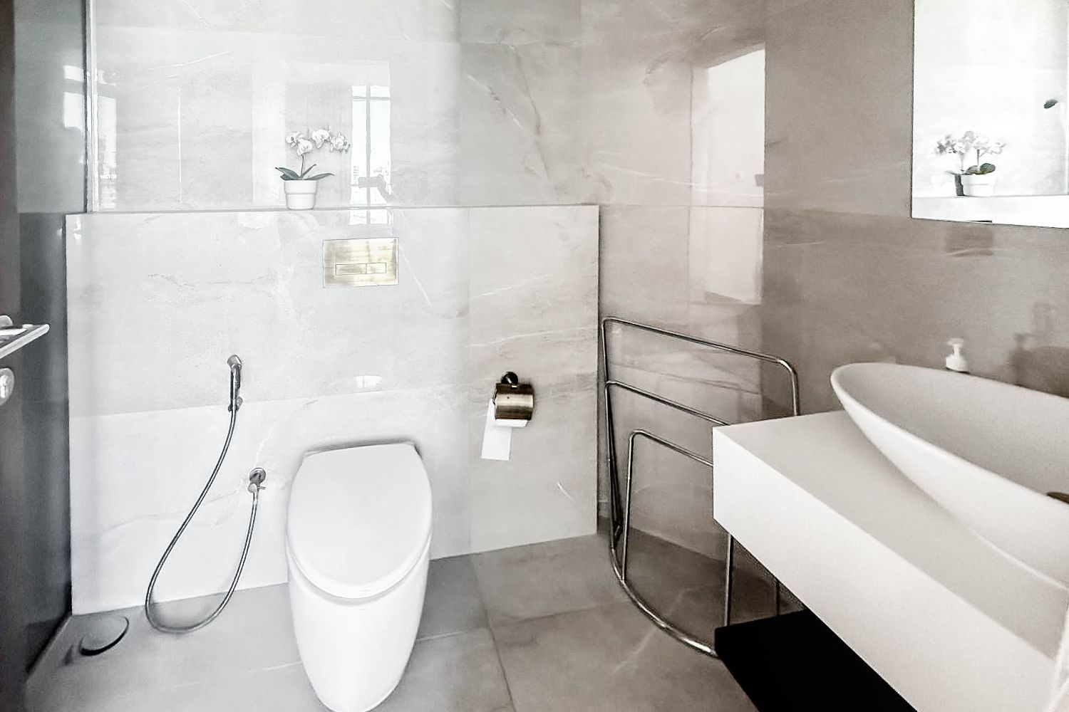 1 Bedroom Apartment in Hameni Tower