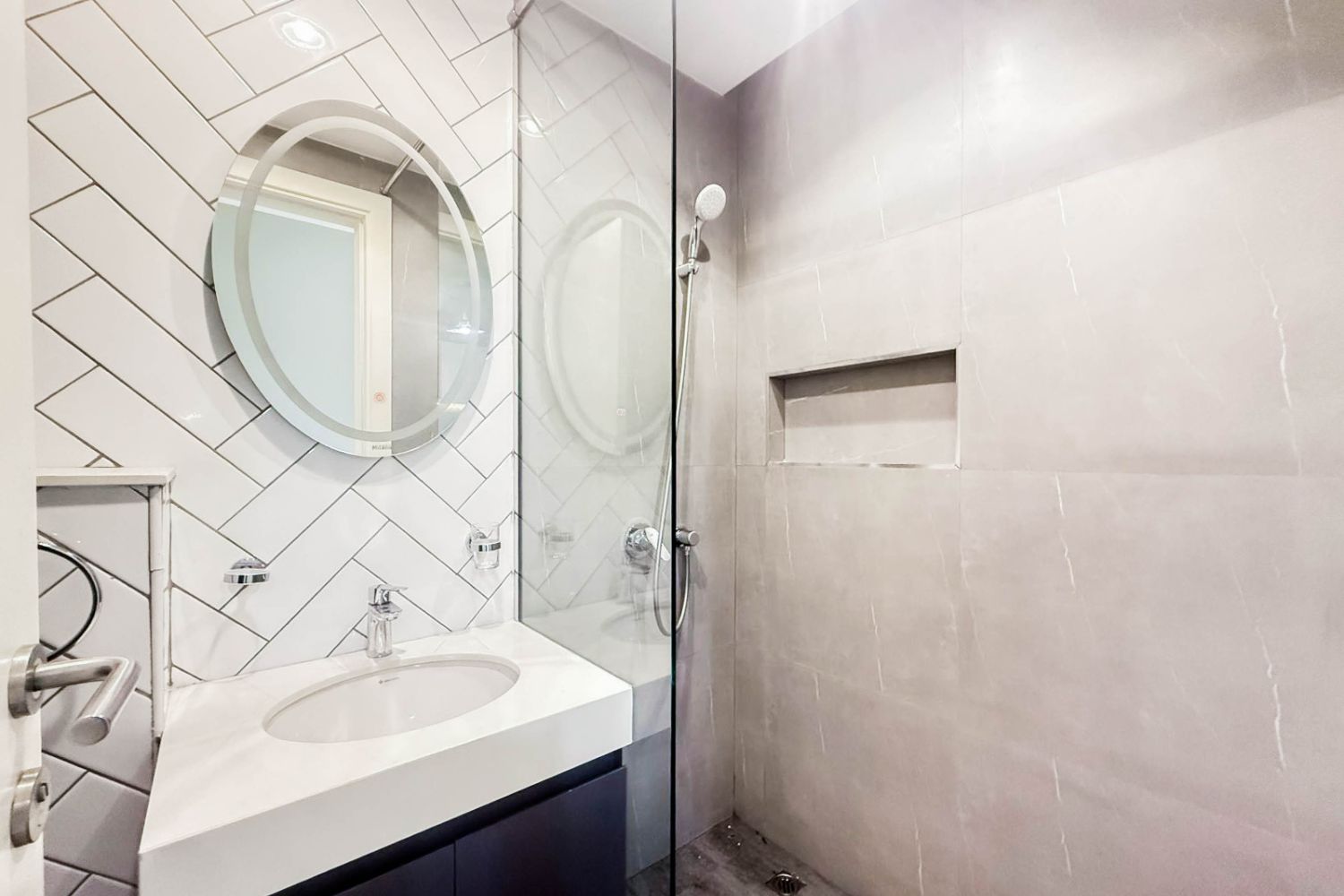 1 Bedroom Apartment in Lucky 1 Residence