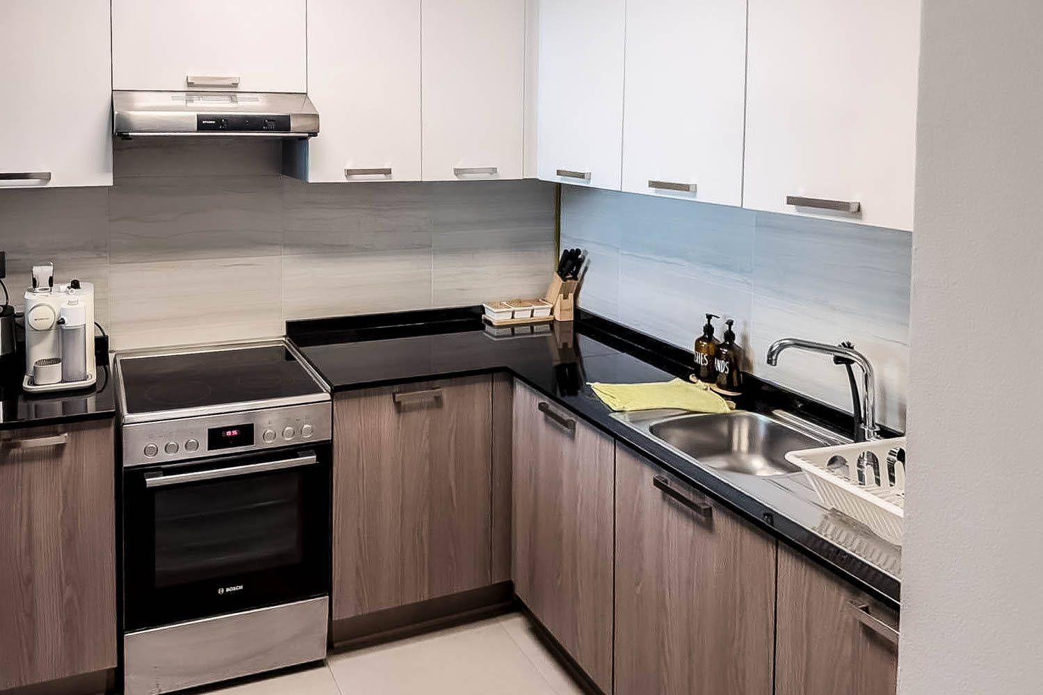 2 Bedrooms Apartment in La Riviera Apartments