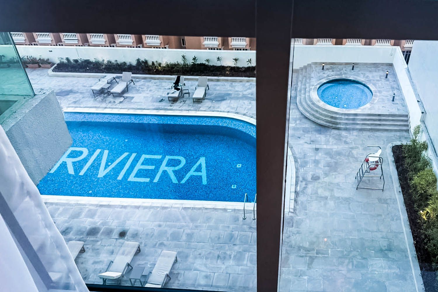 2 Bedrooms Apartment in La Riviera Apartments