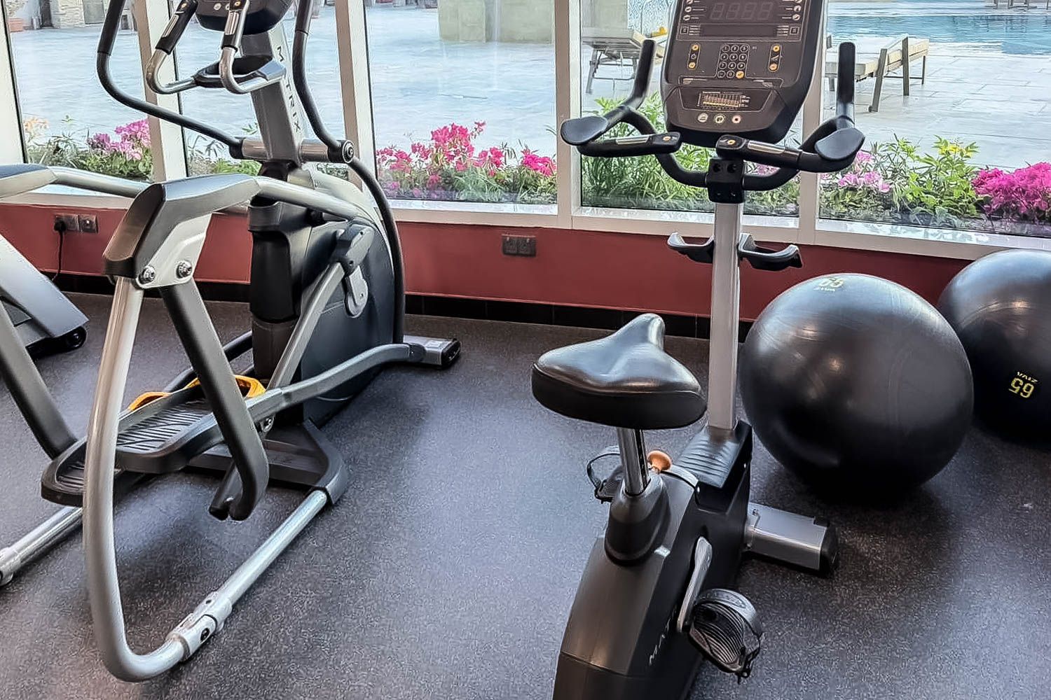 2 Bedrooms Apartment in La Riviera Apartments