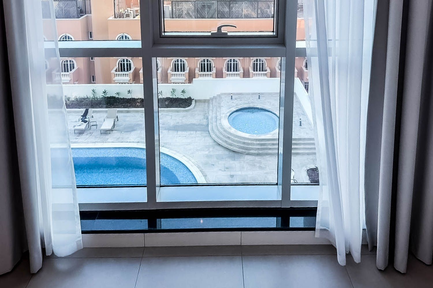 2 Bedrooms Apartment in La Riviera Apartments