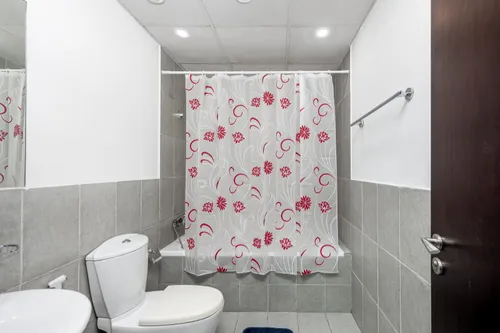 1 Bedroom Apartment in Autumn 2