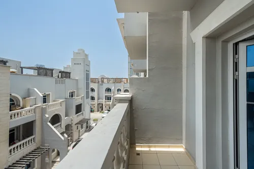 Fully Furnished | Vacant | Prime Location