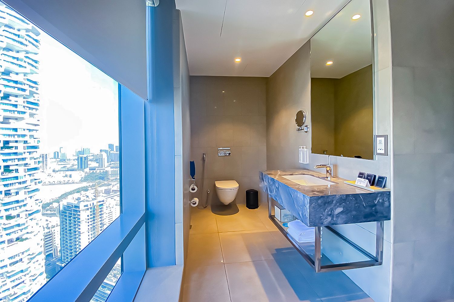  Apartment in The One at Jumeirah Village Circle