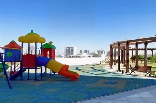  Apartment in Reef Residence