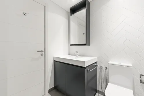 2 Bedrooms Apartment in Belgravia Square A