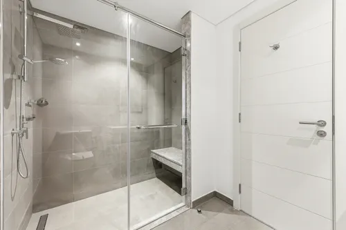 2 Bedrooms Apartment in Belgravia Square A