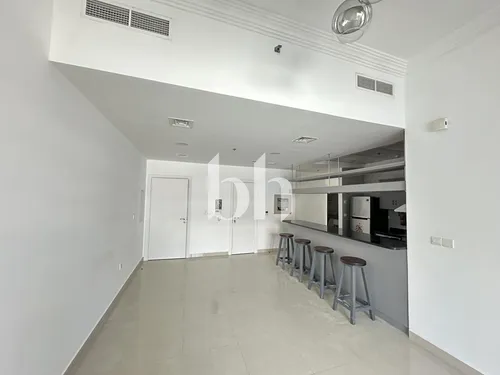 Spacious 2 Bedroom | Pool View | Ready to Move In