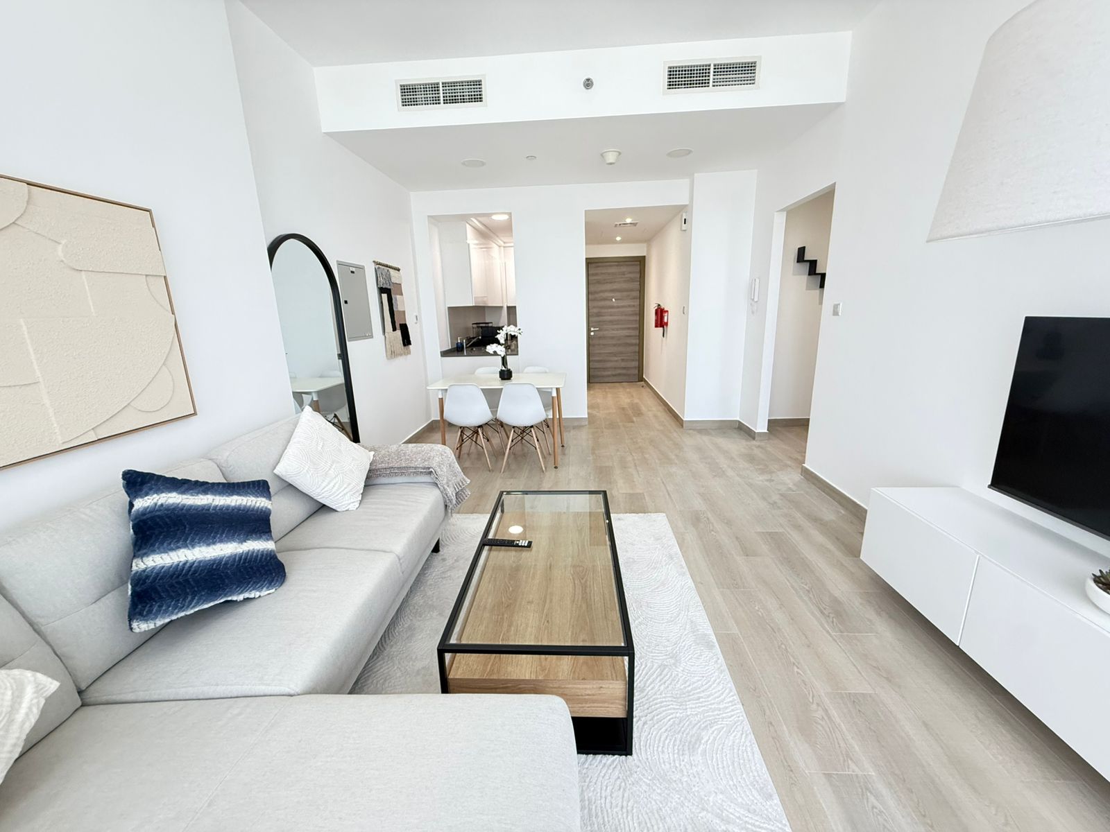 1 Bedroom Apartment in Bloom Towers B