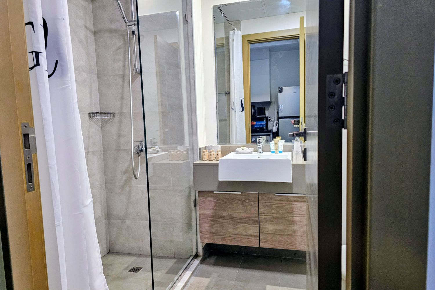  Apartment in Bloom Towers B