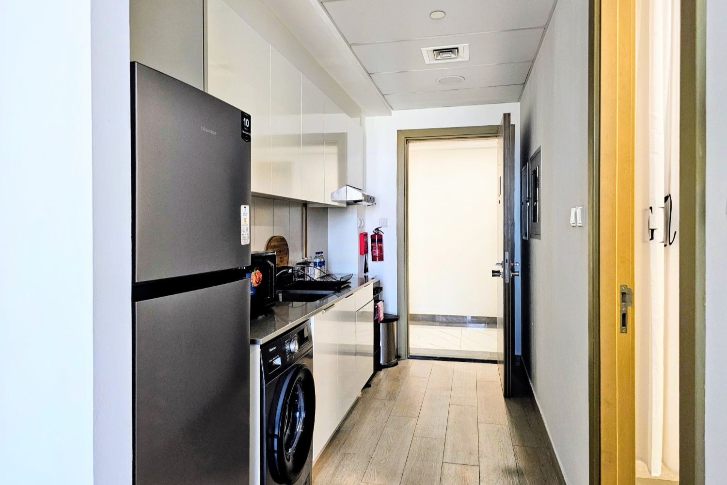  Apartment in Bloom Towers B