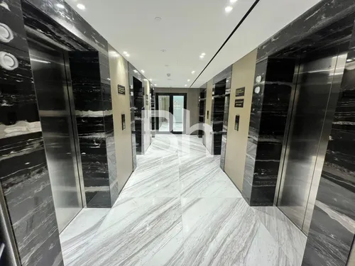 Modern 1BR | Top Condition | Vacant | Great Price