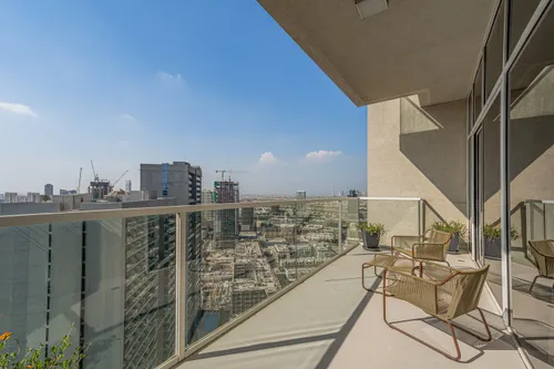 2 Bedrooms Apartment in Hameni Tower