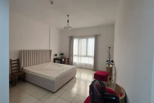 1 Bedroom Apartment in Florence 1