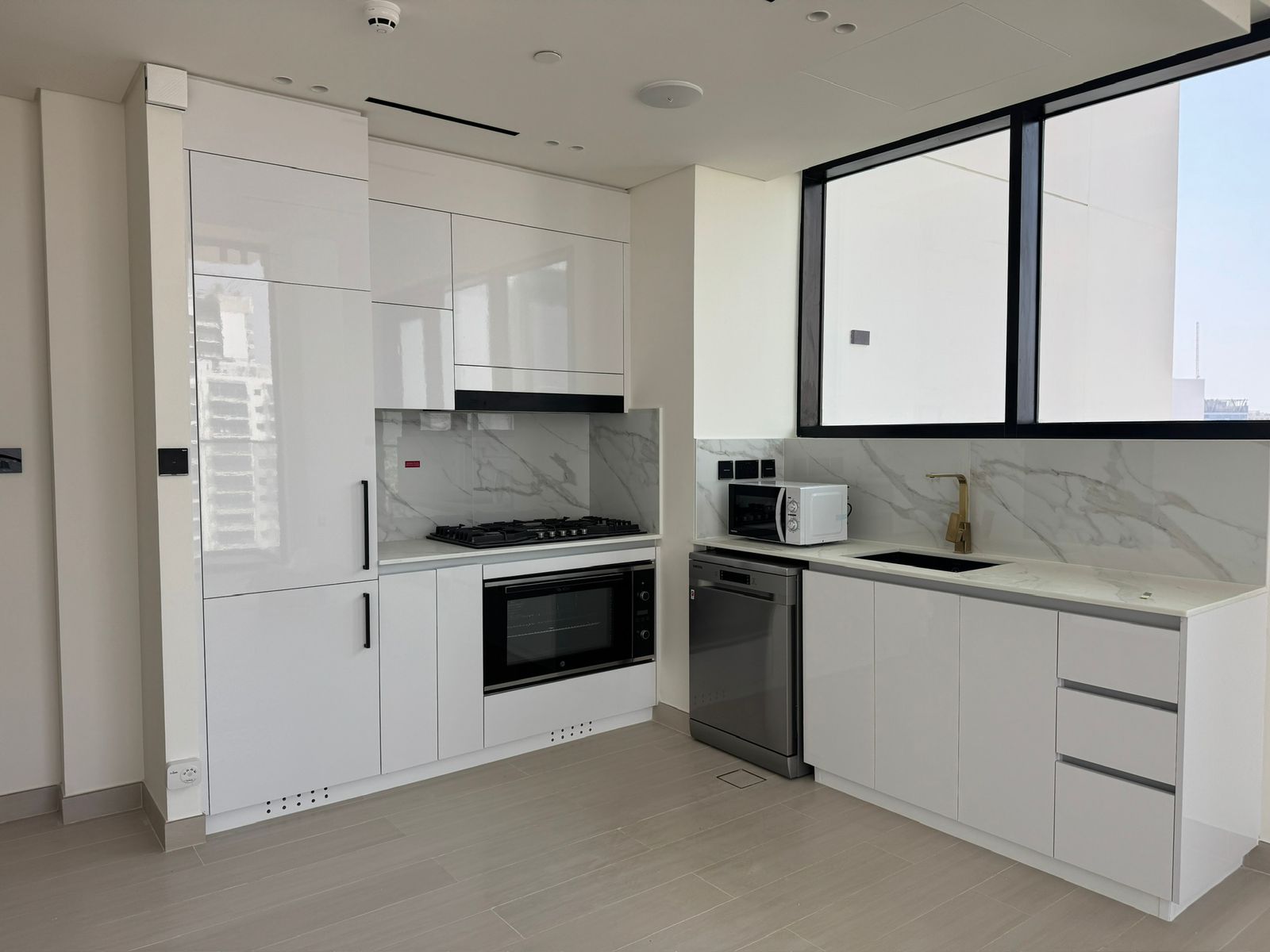 2 Bedrooms Apartment in Binghatti Tulip