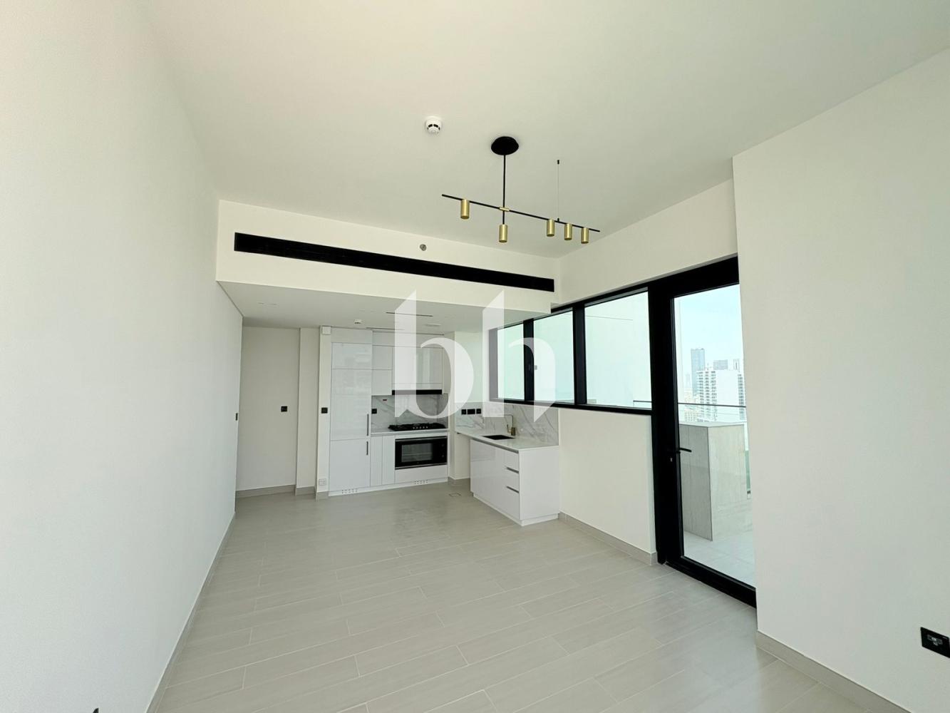 Vacant | Brand new | Open views | Private pool