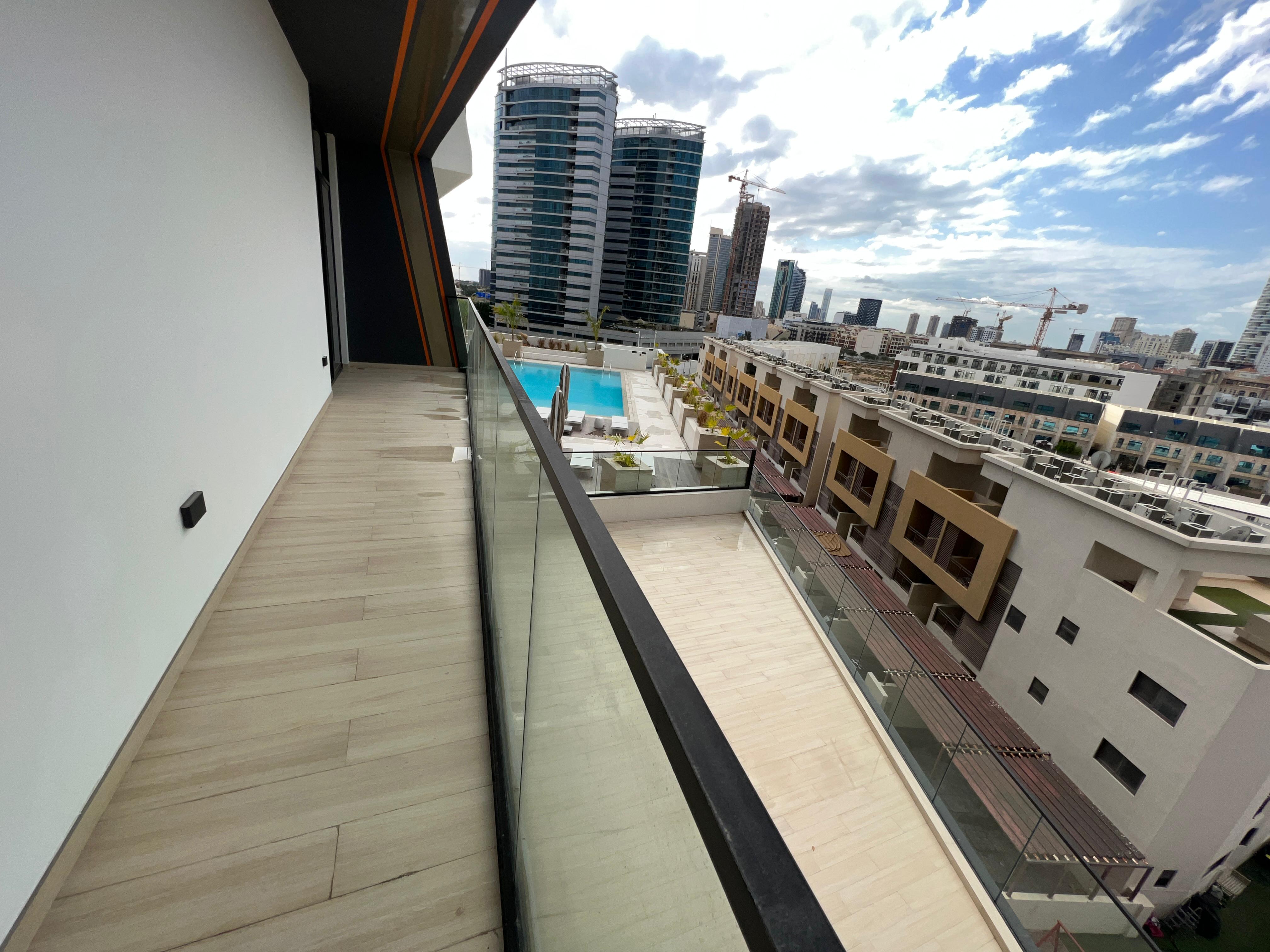 2 Bedrooms Apartment in Binghatti LUNA