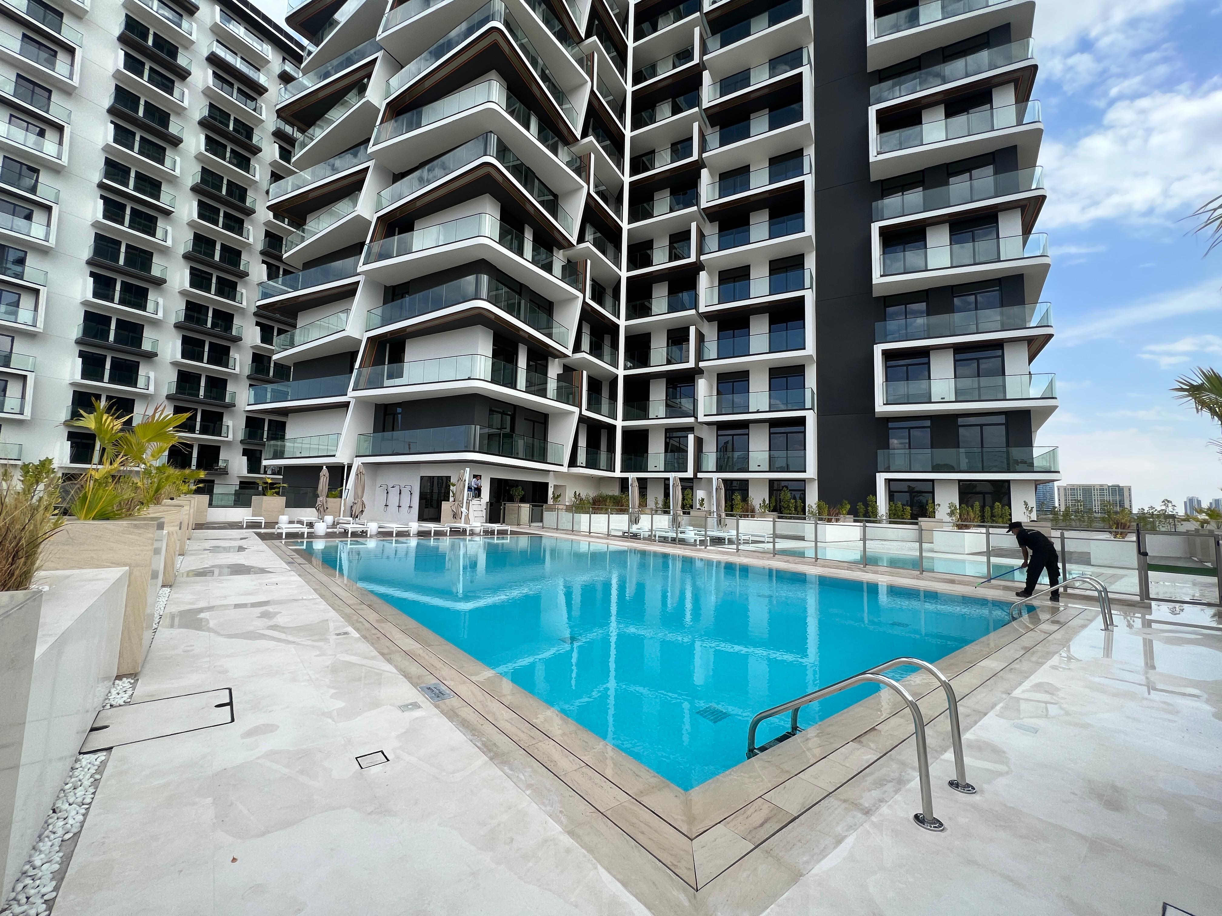 2 Bedrooms Apartment in Binghatti LUNA