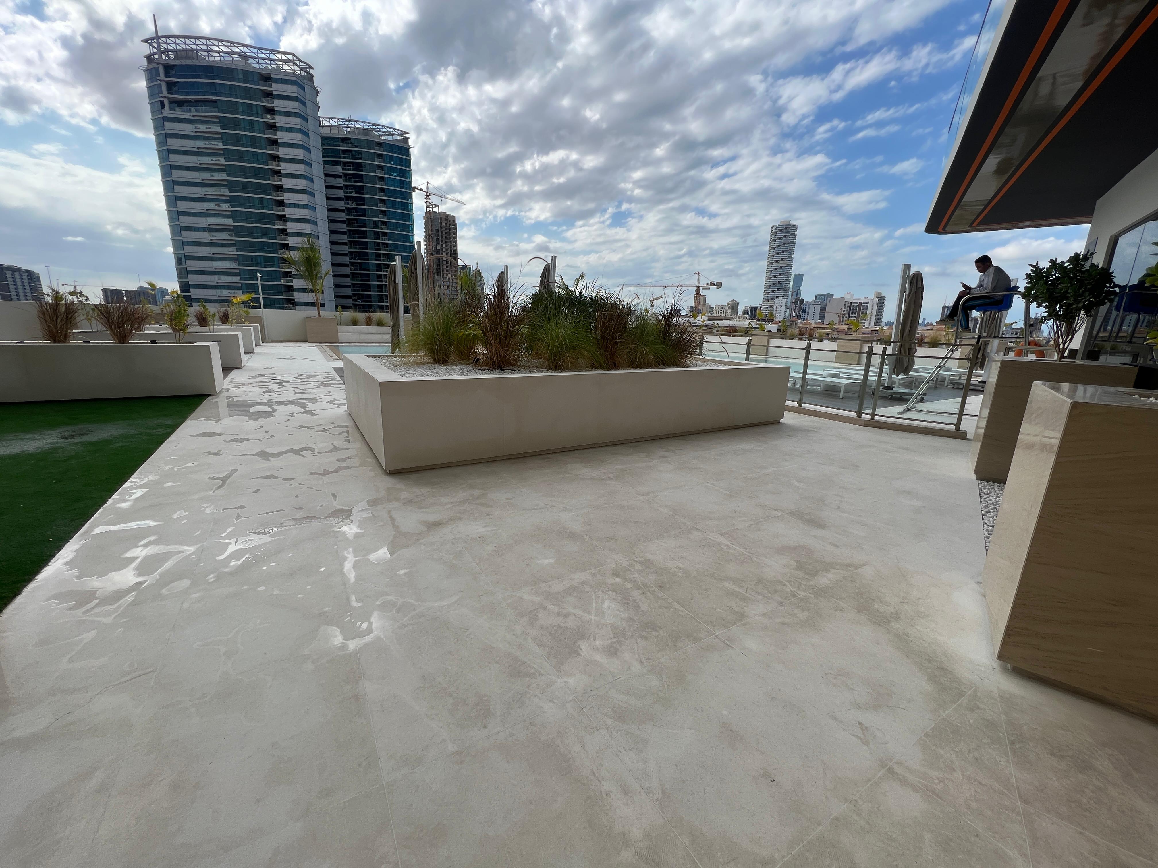 2 Bedrooms Apartment in Binghatti LUNA