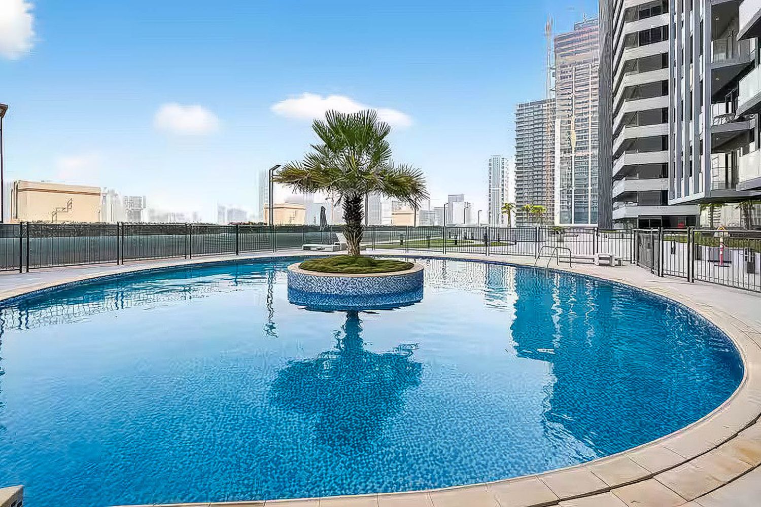 1 Bedroom Apartment in Bloom Towers B