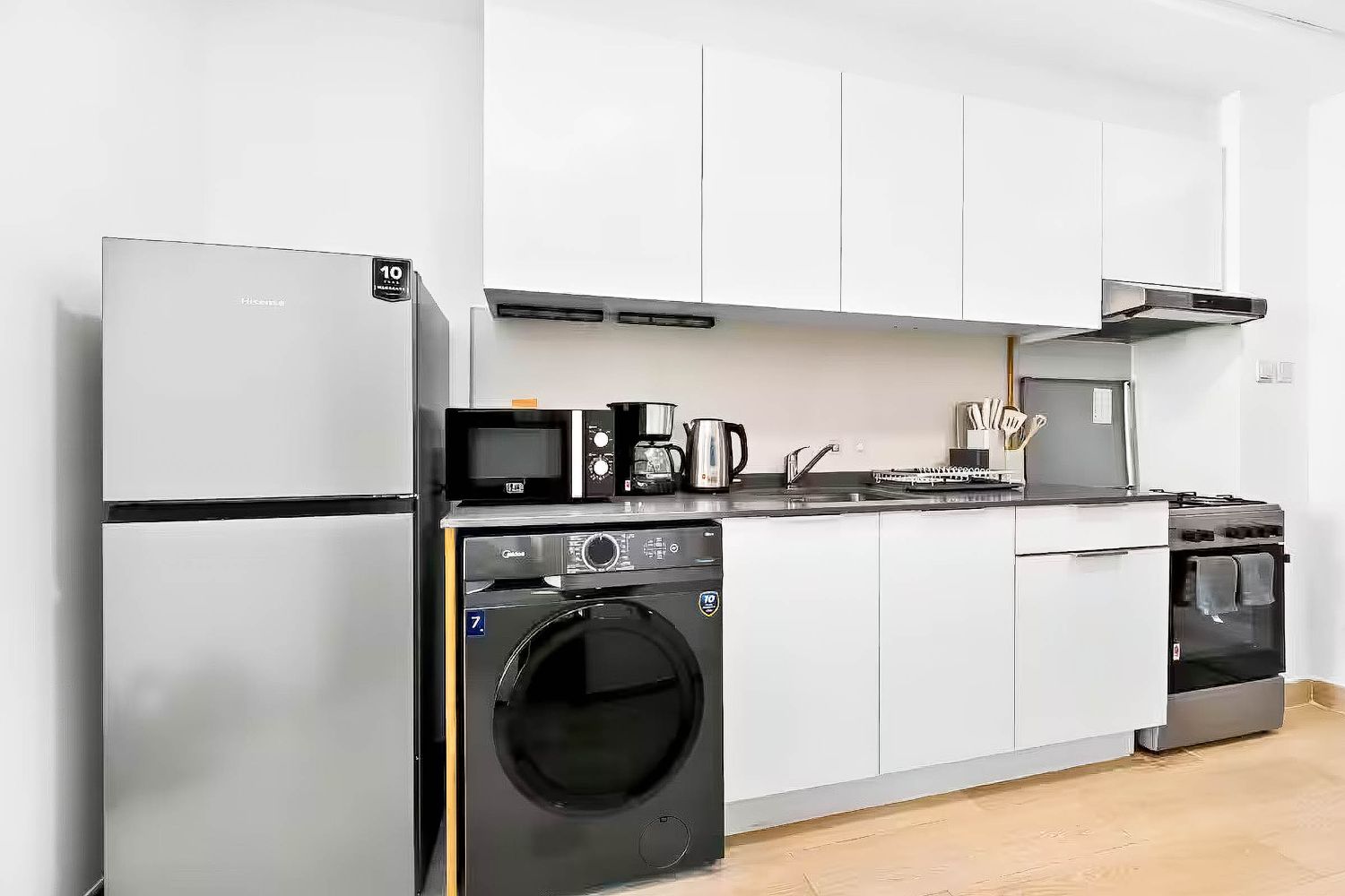 1 Bedroom Apartment in Bloom Towers B