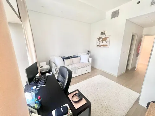 2 Bedrooms Apartment in Park View Tower