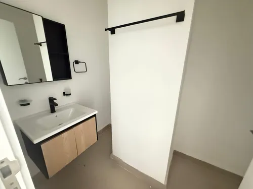 1 Bedroom Apartment in Park Corner