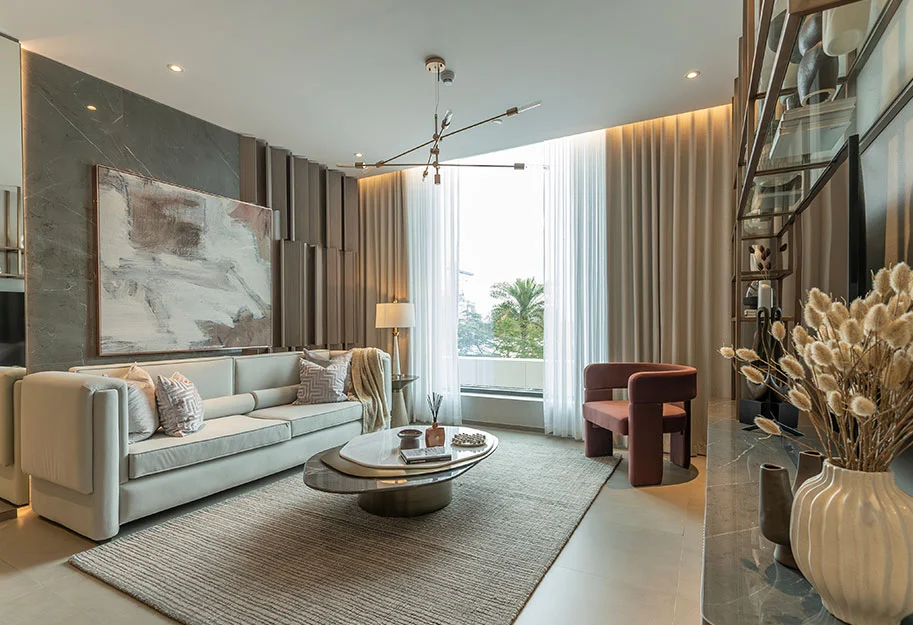 2 Bedrooms Apartment in One Park Square