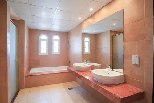 2 Bedrooms Townhouse in District 2G