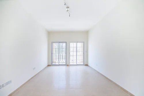 2 Bedrooms Townhouse in District 2G