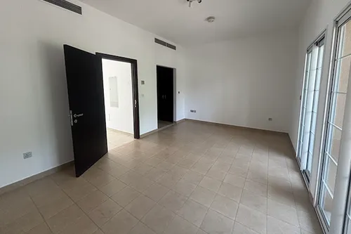 1 Bedroom Townhouse in District 3B