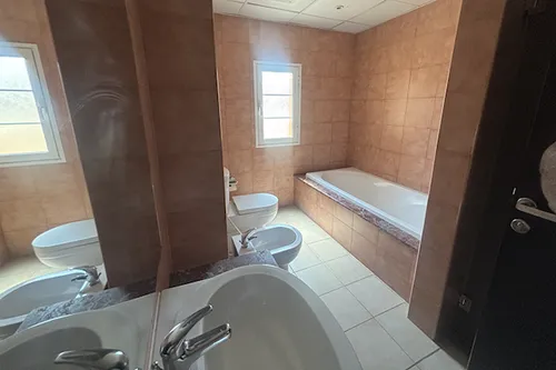 1 Bedroom Townhouse in District 3B