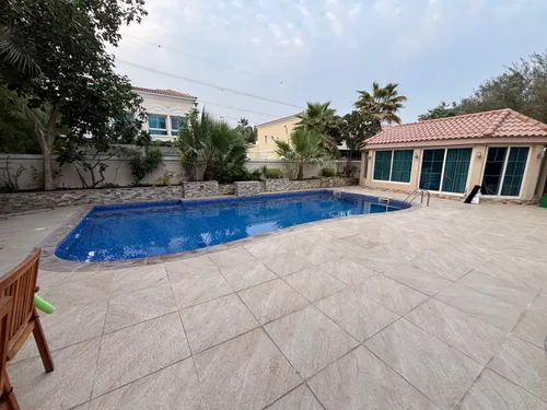 3 Bedrooms Villa in District 8A