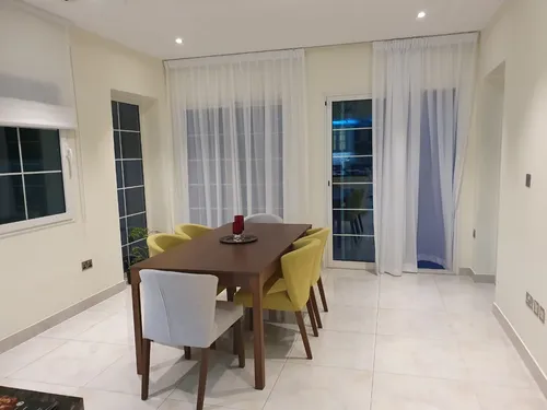 3 Bedrooms Villa in District 8A