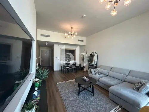 Well Maintained l Great Location l Vacant January