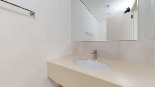 1 Bedroom Apartment in Park One
