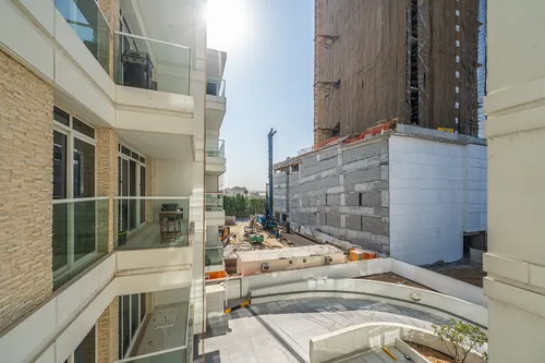  Apartment in Park One