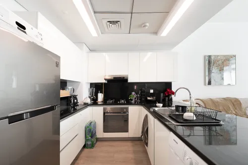  Apartment in Park One