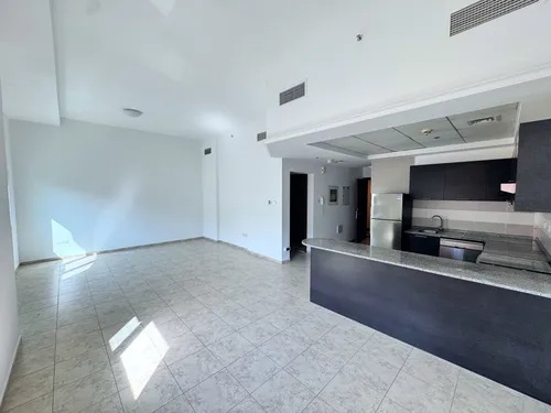 2 Bedrooms Apartment in The Imperial Residence C