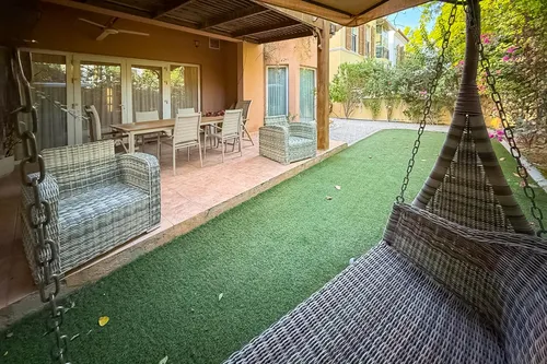 4 Bedrooms Villa in Green Community East