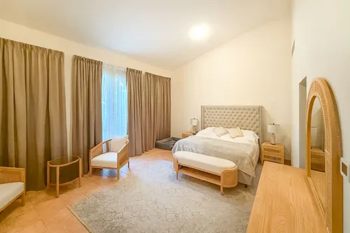4 Bedrooms Villa in Green Community East