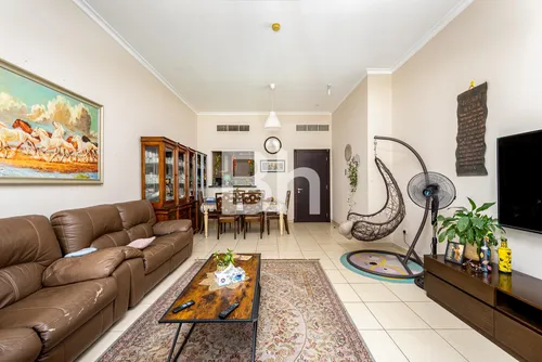 Spacious | Great Investment | Community View