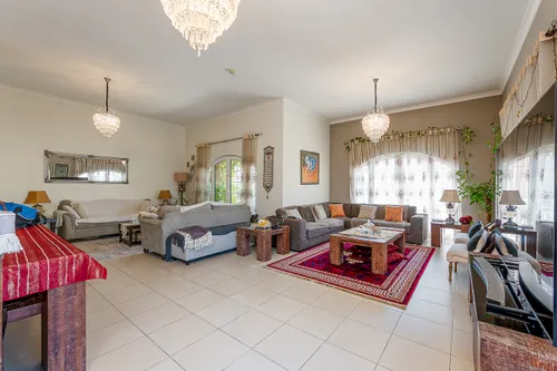 3 Bedrooms Apartment in Ritaj G