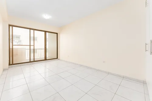 3 Bedrooms Apartment in Golden Sands 1