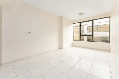 3 Bedrooms Apartment in Golden Sands 8