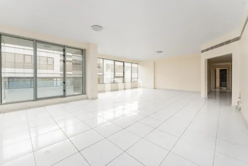 3 BHK I SPACIOUS I FAMILY-FRIENDLY AMENITIES