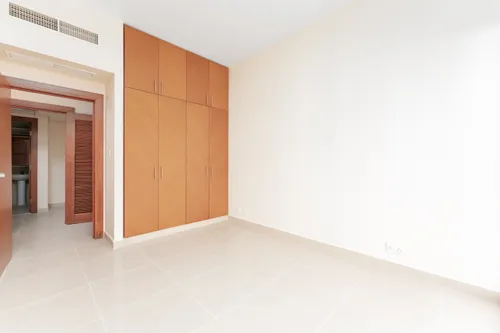 4 Bedrooms Apartment in Golden Sands 9