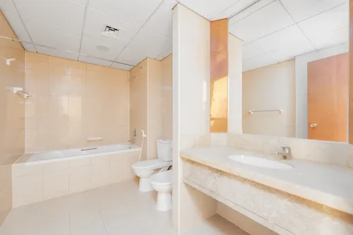 4 Bedrooms Apartment in Golden Sands 9